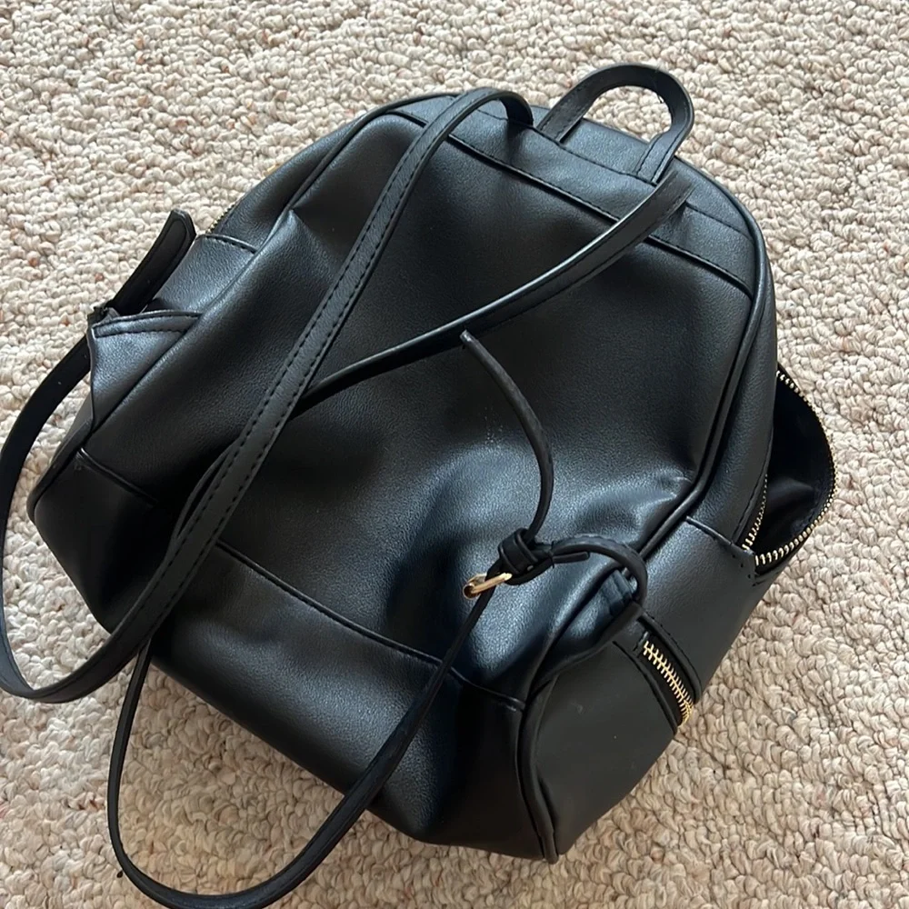 Back pack - Picture 6 of 7